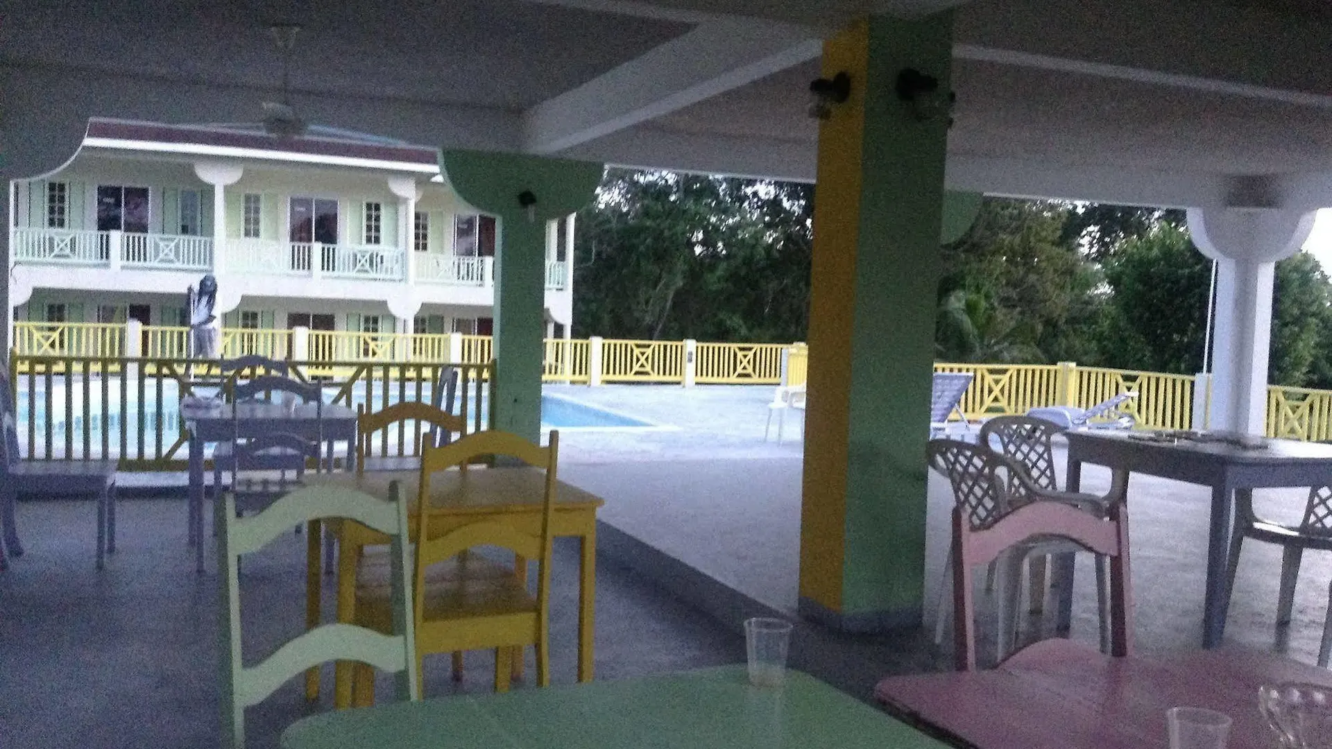 Hotel The Royal Hummingbird Resort Negril