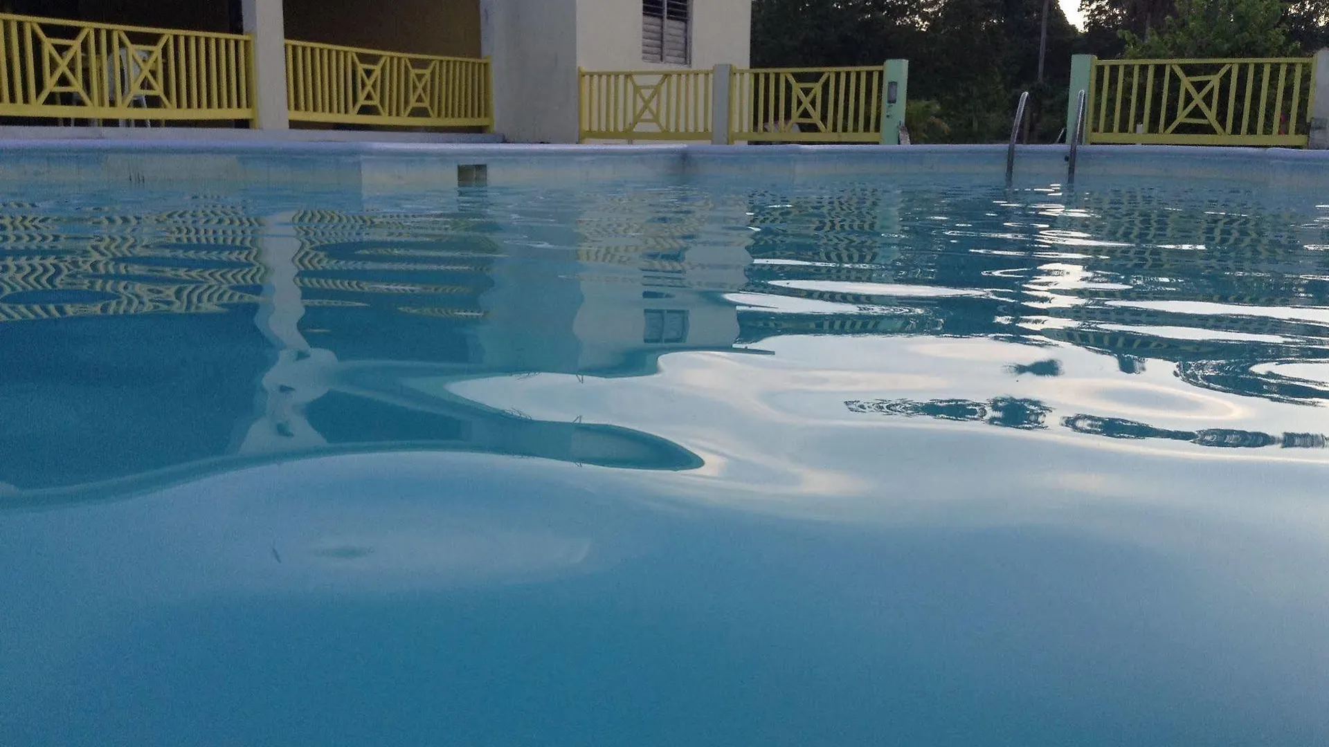 The Royal Hummingbird Resort Negril 3*,  Jamaica