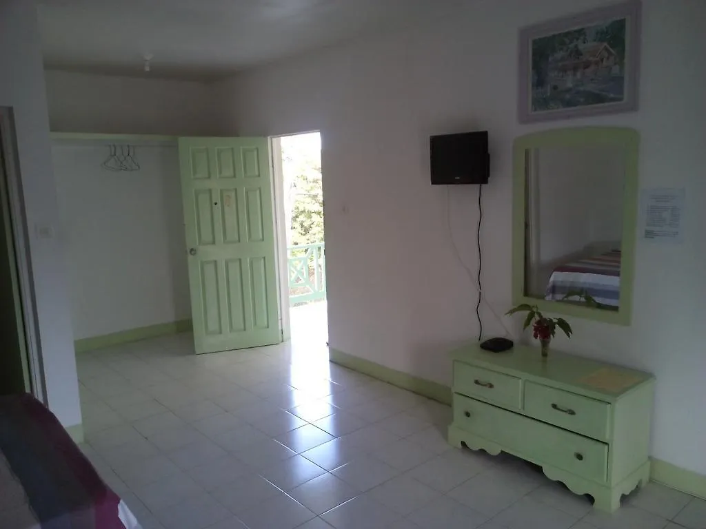 Hotel The Royal Hummingbird Resort Negril