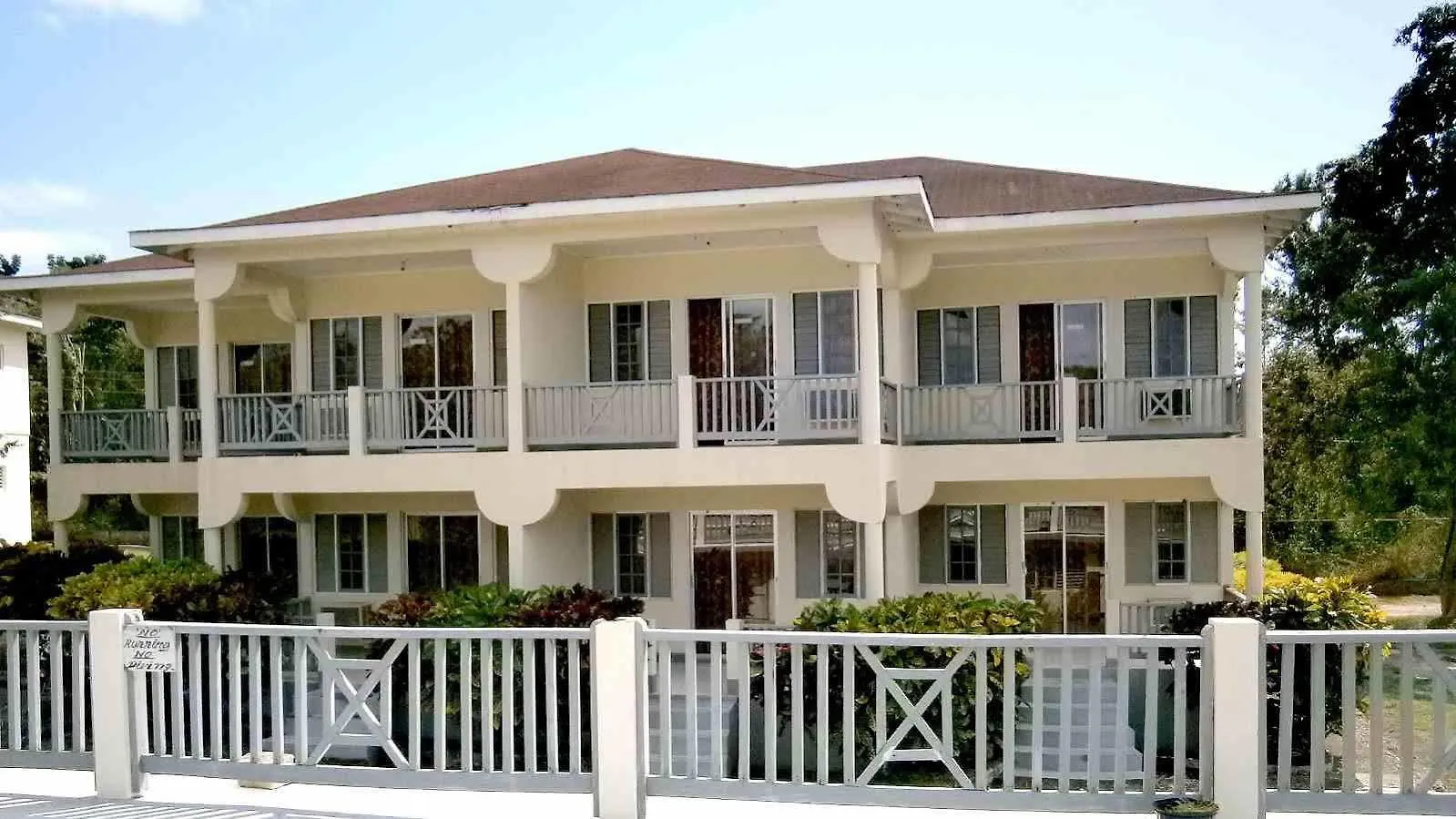 *** Hotel The Royal Hummingbird Resort Negril Jamaica