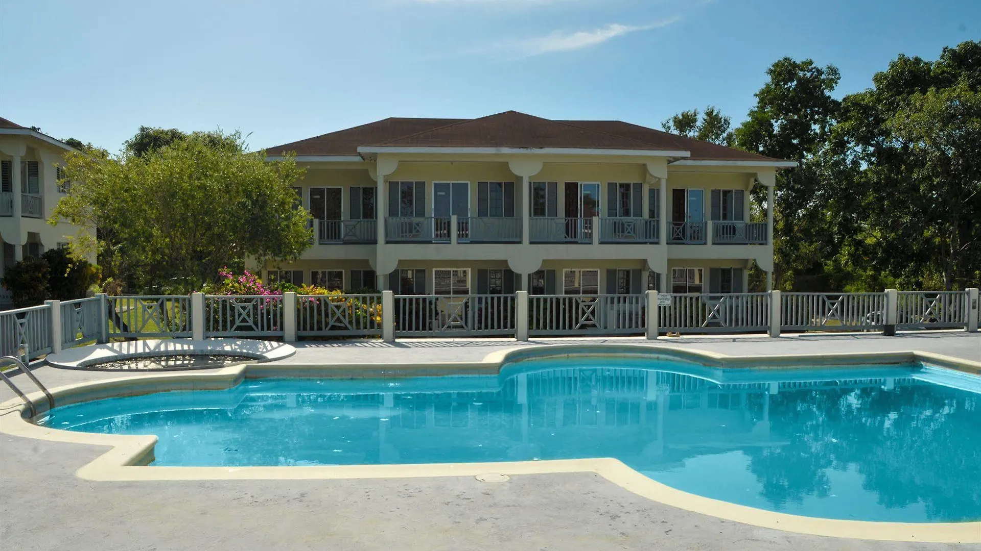 Hotel The Royal Hummingbird Resort Negril