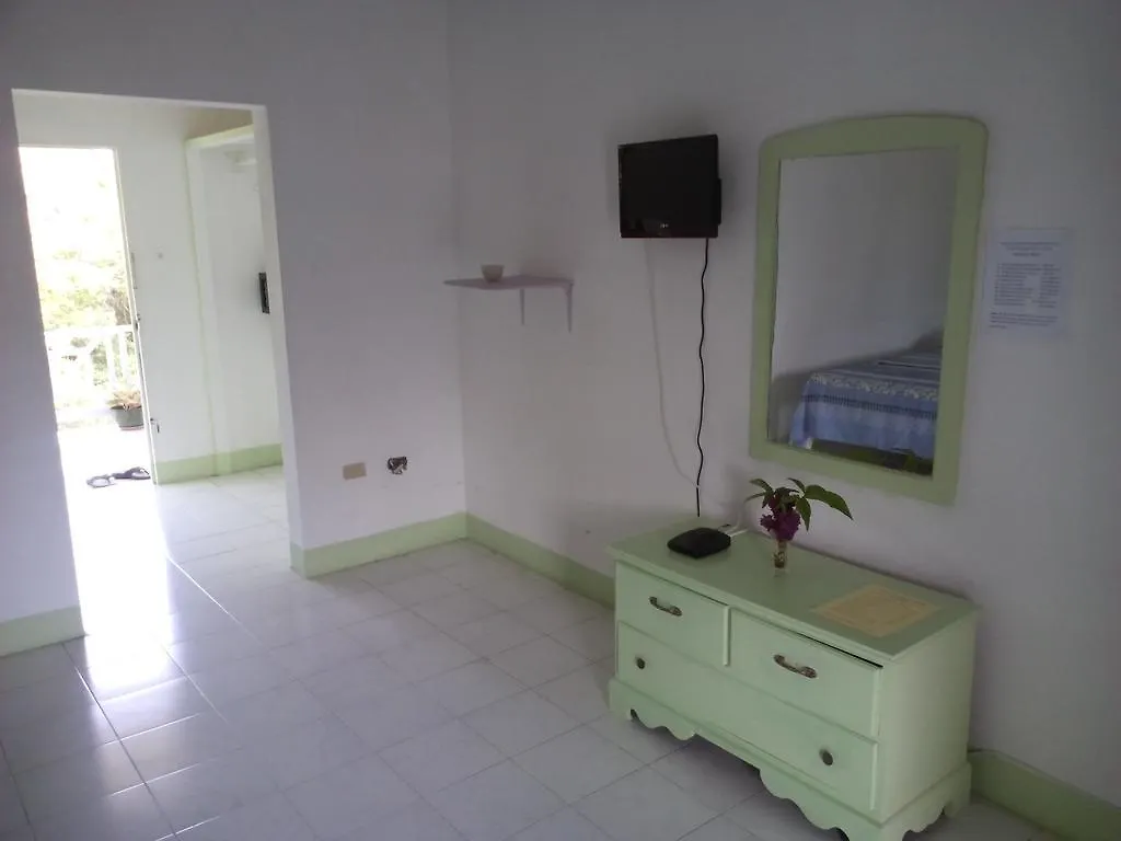 The Royal Hummingbird Resort Negril 3*,